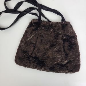 Grace Chuang faux Fur brown Small shoulder bag